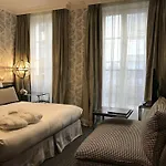 Hotel George Washington 4*