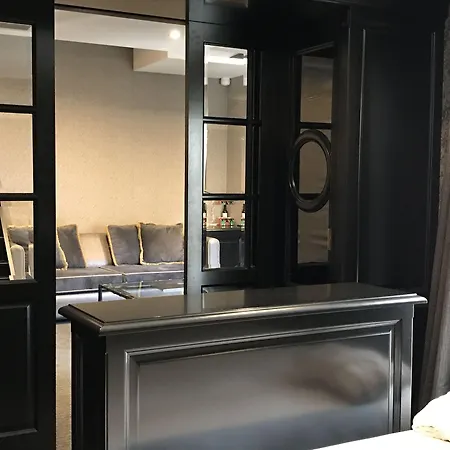 Hotel George Washington París
