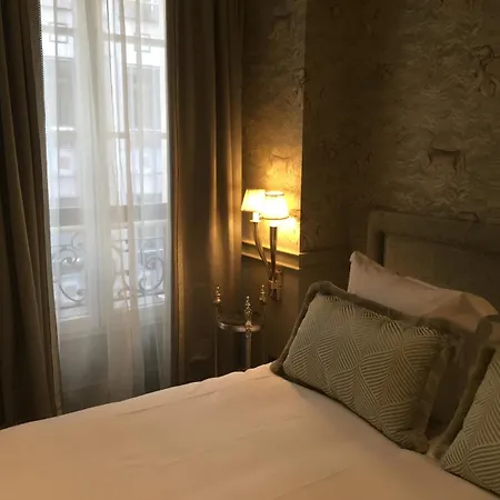 Hotel George Washington París