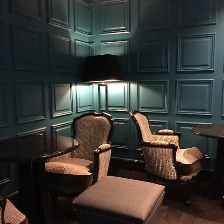 Hotel George Washington París