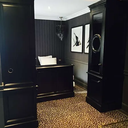 George Washington Otel Paris
