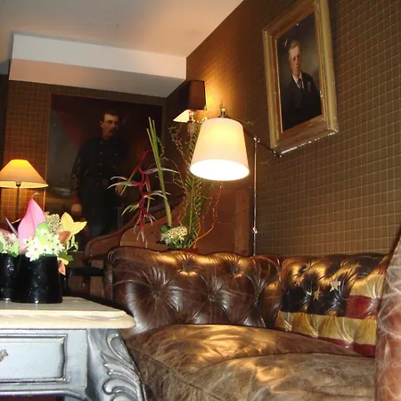 Hotel George Washington París