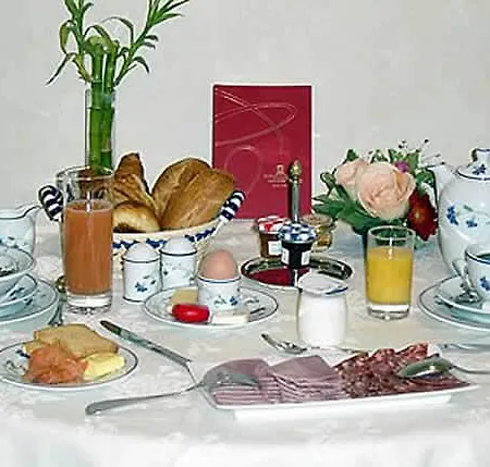 George Washington 4*