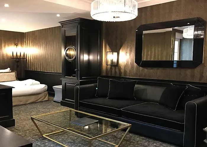 Hotel George Washington Paris