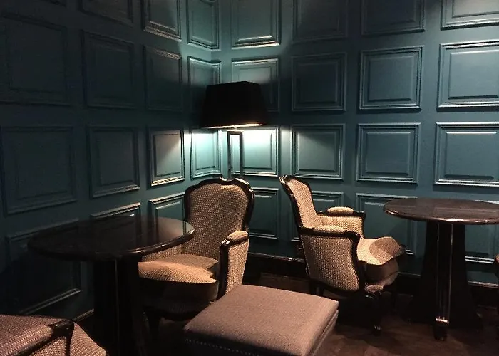 Hotel George Washington Paris