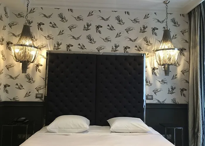 Hotel George Washington Paris